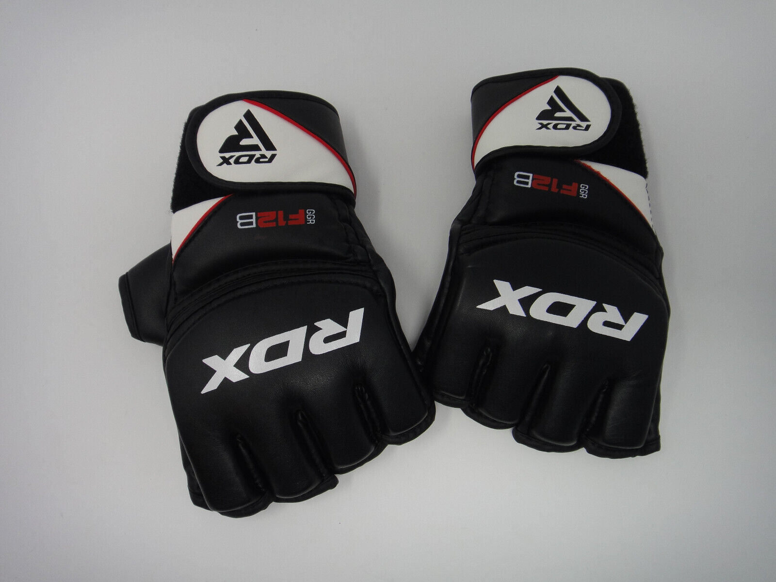 Guantes MMA RDX Negro - GGR-F12B