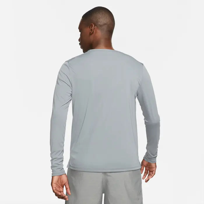 Camiseta Nike Hombre Running Gris Drif Fit - DD4576-084