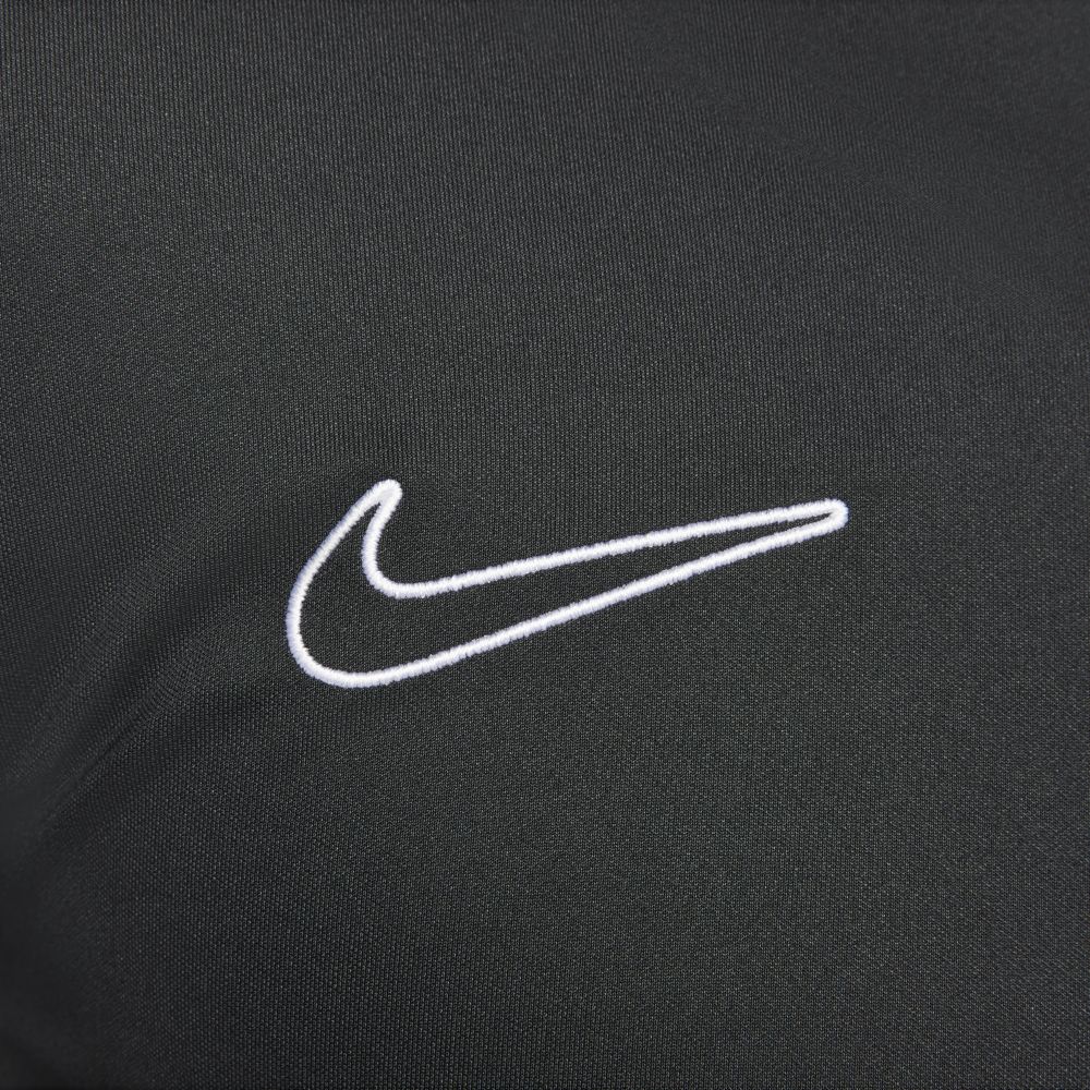 Chaqueta NIKE Negra Blanca - DR1681-010