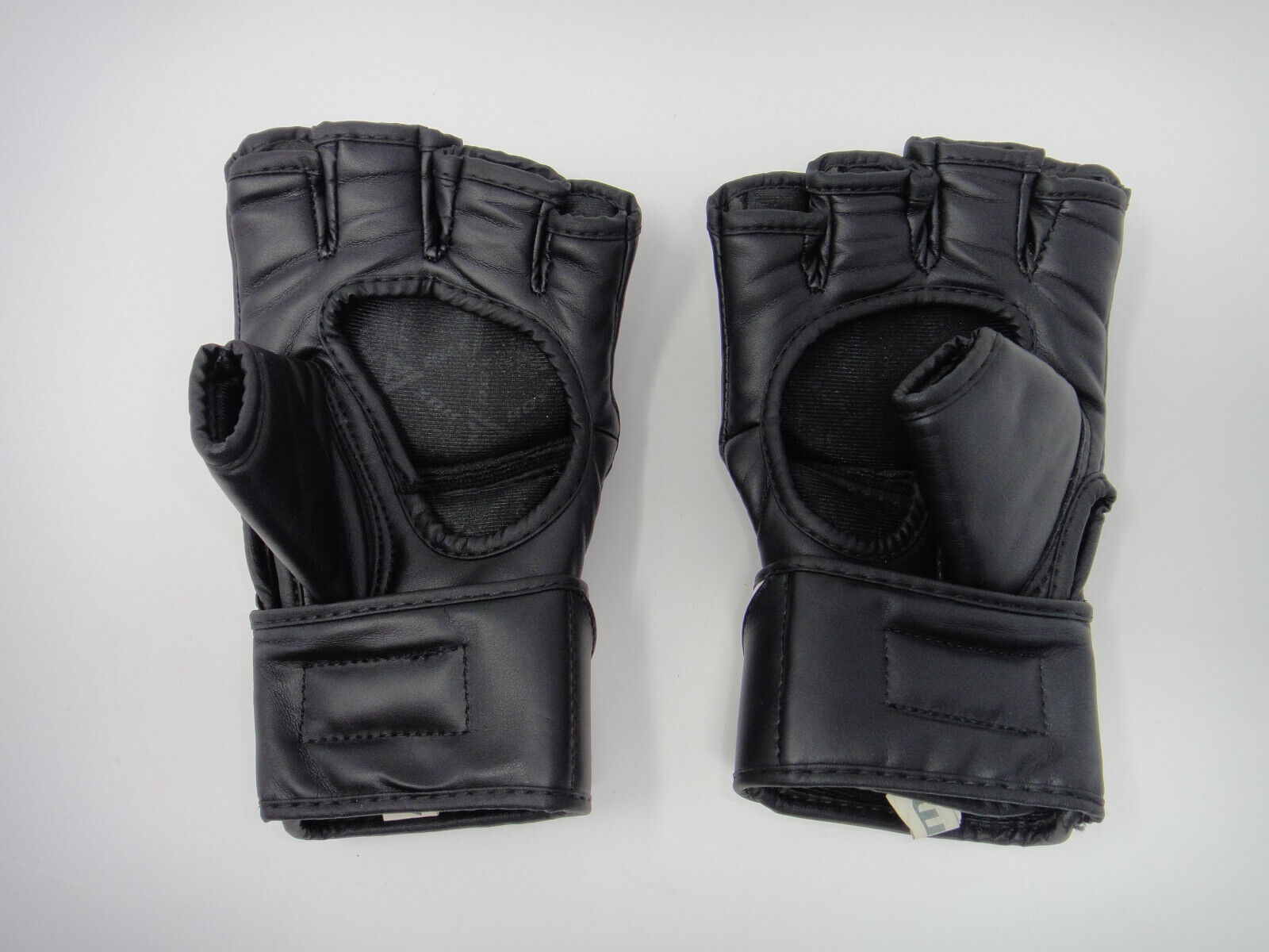 Guantes MMA RDX Negro - GGR-F12B