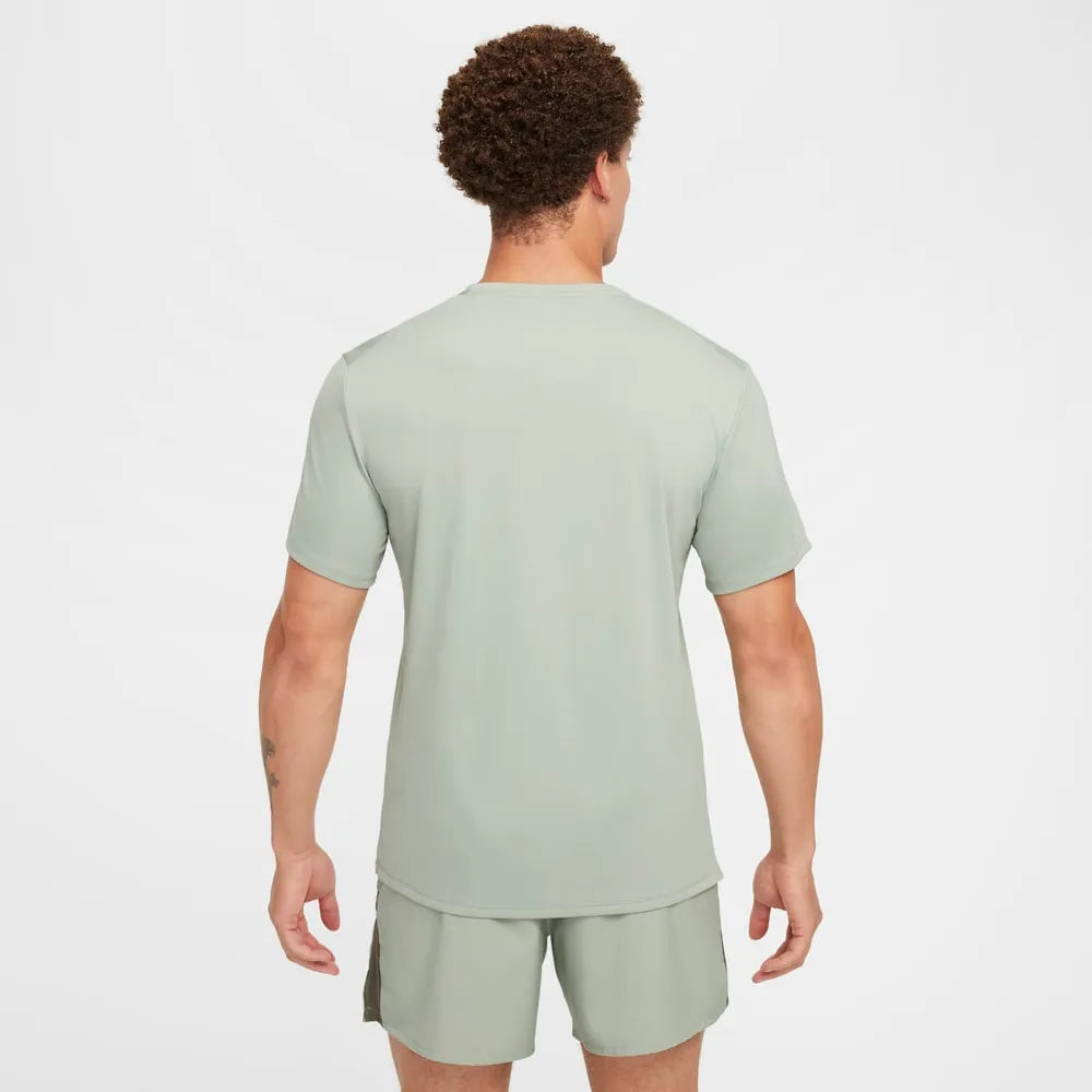 Camiseta NIKE Hombre Training Camel - DV9315-370